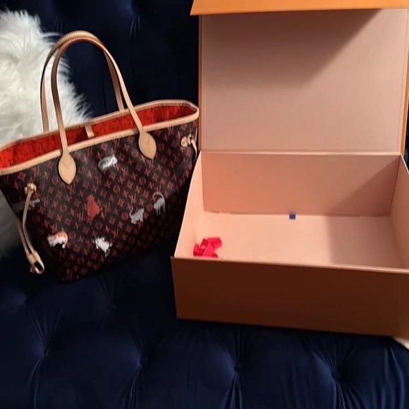 NEW NEVER USED Louis Vuitton Grace Coddington Catogram Neverfull MM 😸  💎 - Picture 9 of 14